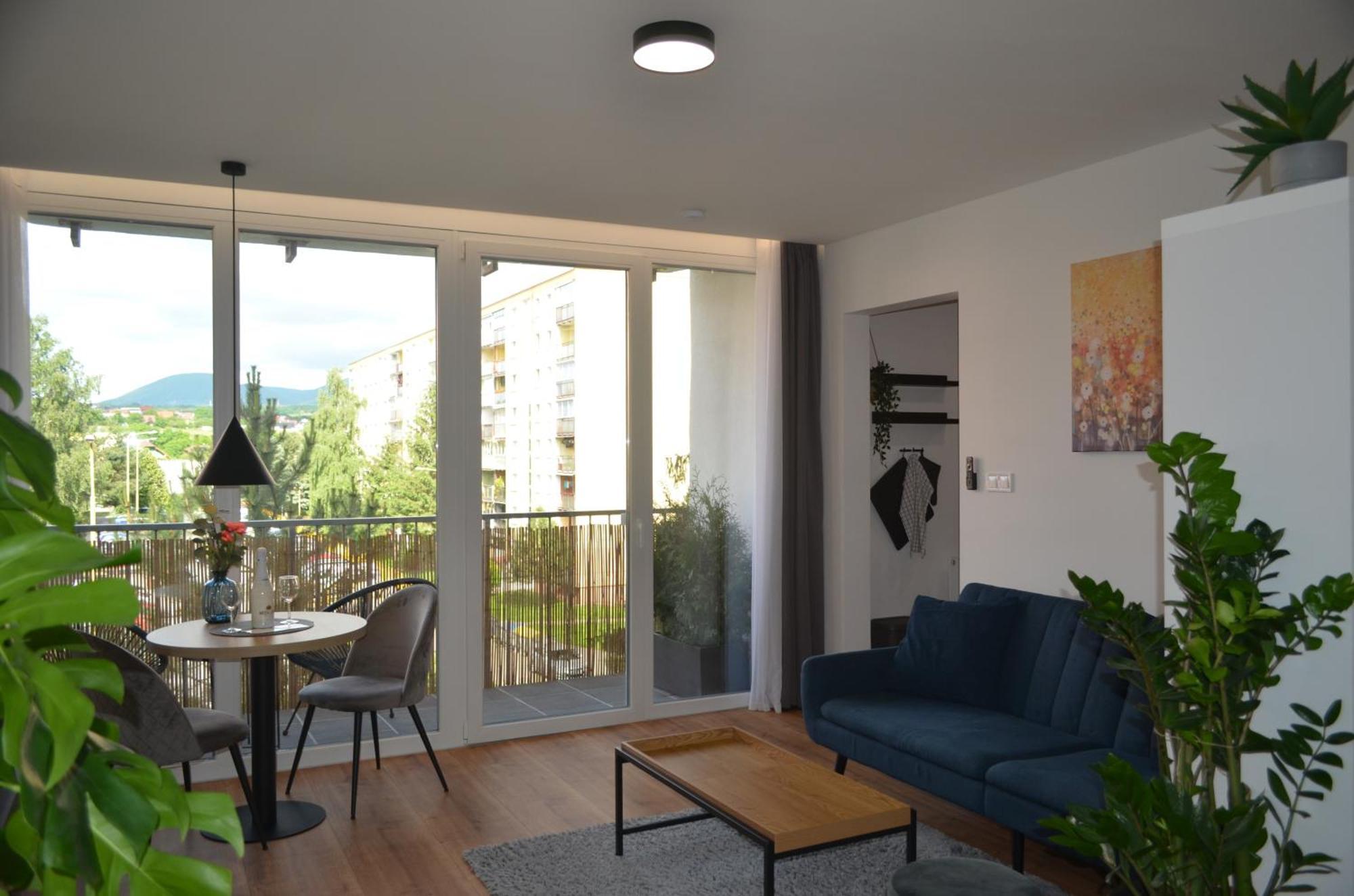 Apartment Hemsen Прешов Экстерьер фото